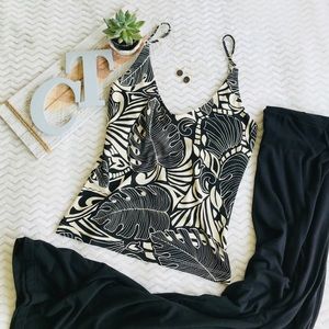 The Limited Tropical Print Tank Top
